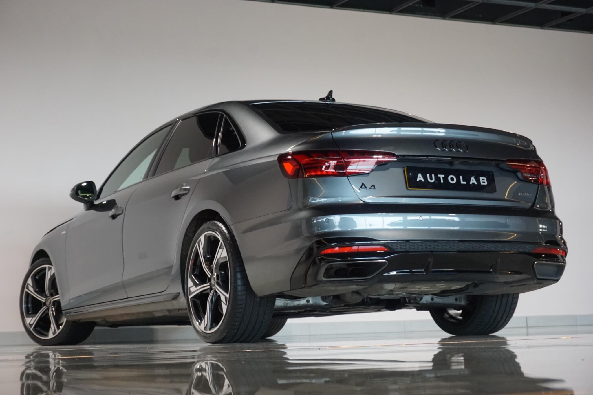 Audi A4 2.0 TDI 40 Black Edition Saloon 4dr Diesel S Tronic quattro Euro 6 (s/s) (204 ps)